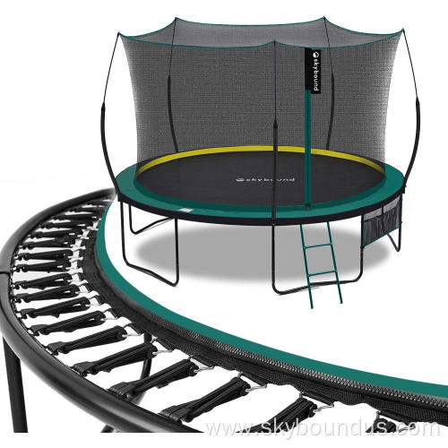 SkyBound Springfree Trampoline - 12 FT